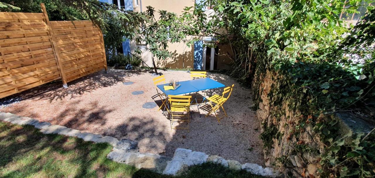 Lavandul'Apt Bagian luar foto